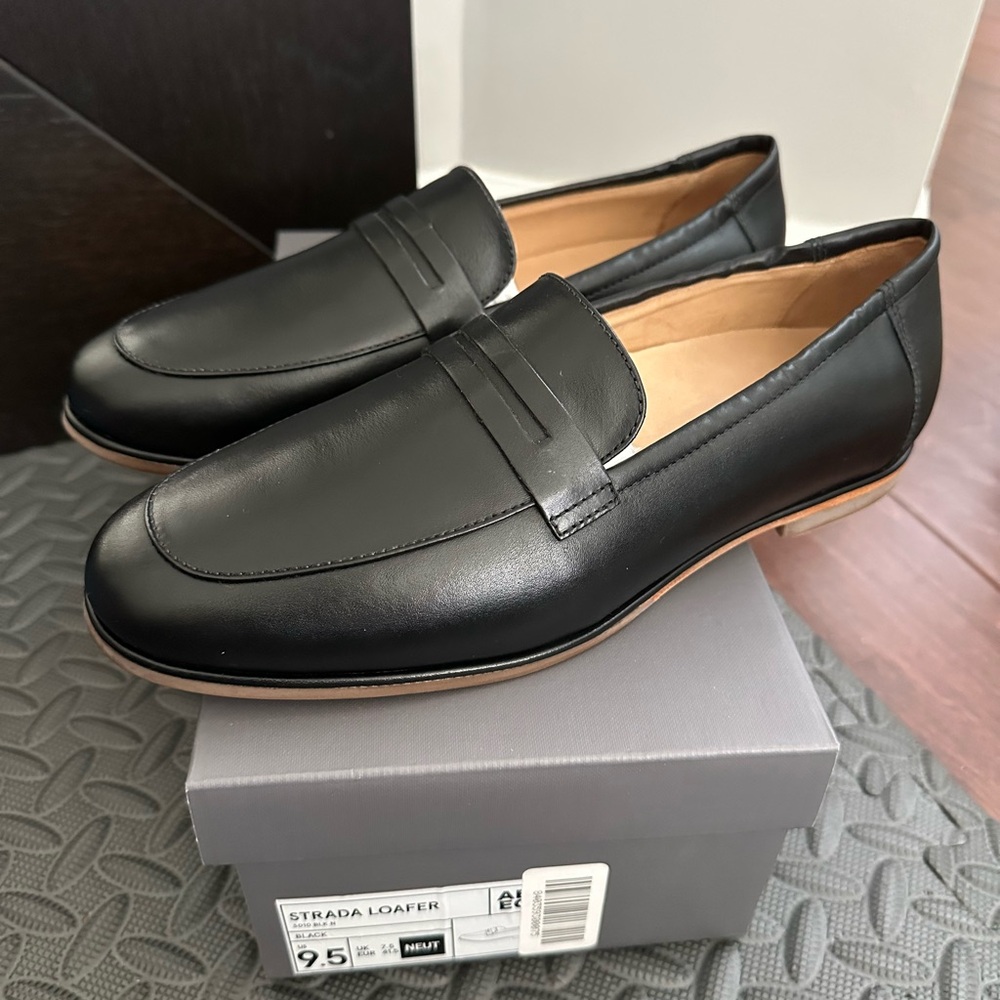 Abeo Black Penny Loafers Flats